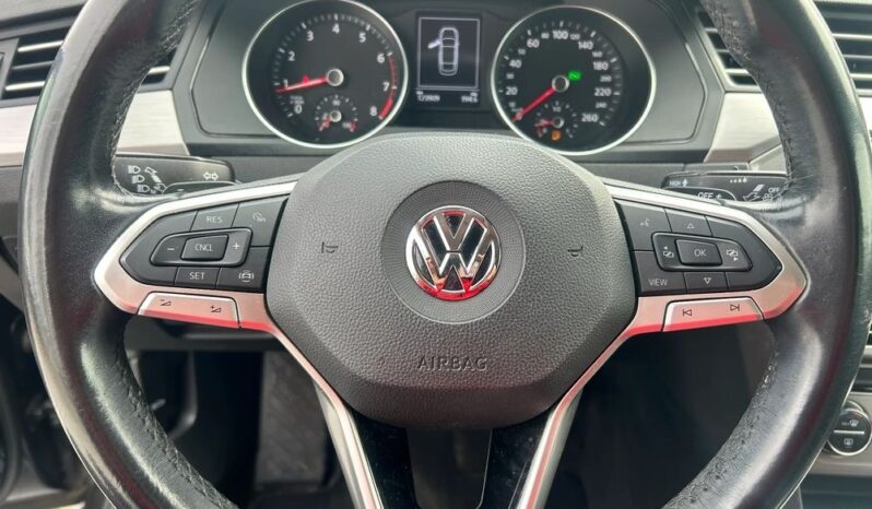 Volkswagen Passat 1.5 TSI EVO Business DSG full