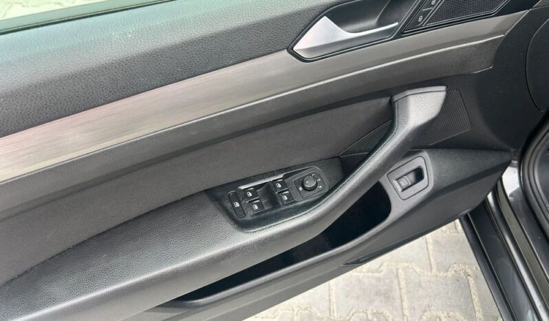 Volkswagen Passat 1.5 TSI EVO Business DSG full