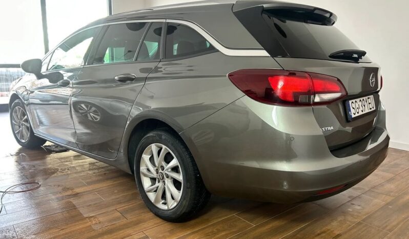 Opel Astra 1.2 T Ultimate S&S full