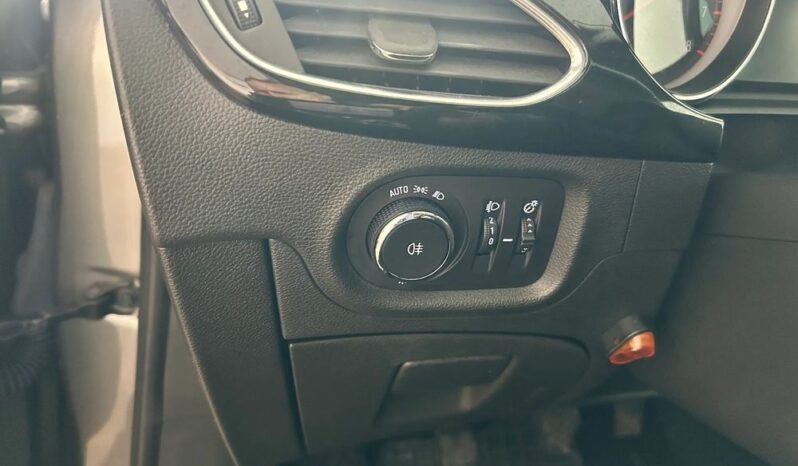 Opel Astra 1.2 T Ultimate S&S full