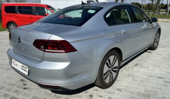 Volkswagen Passat 1.5 TSI EVO Business full
