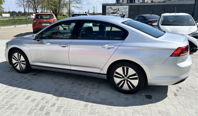 Volkswagen Passat 1.5 TSI EVO Business full