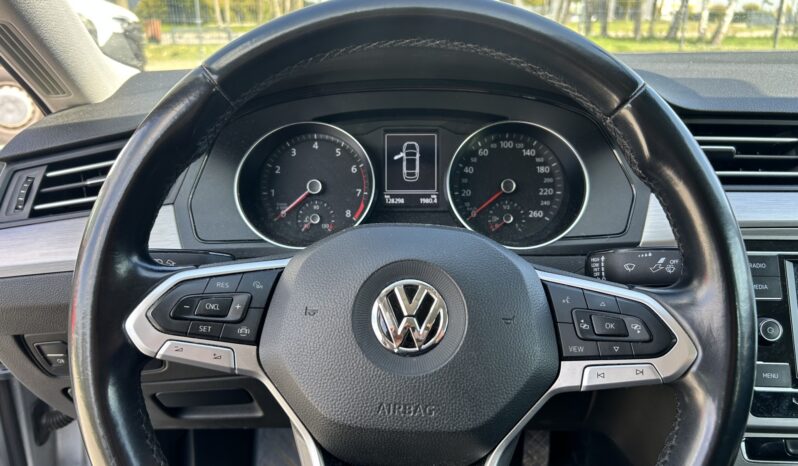 Volkswagen Passat 1.5 TSI EVO Business full